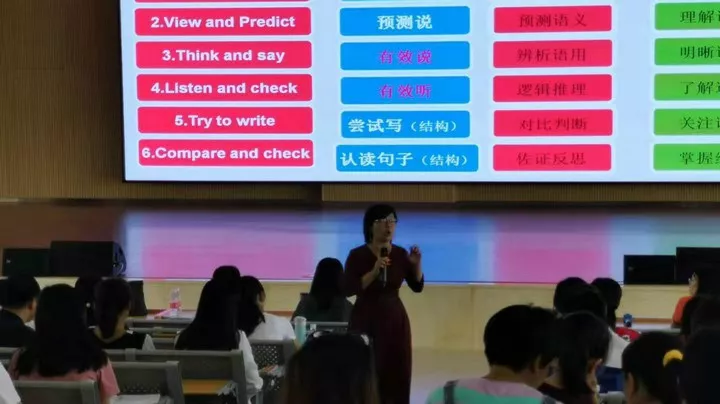 南教院姊妹院“瑞金求是教育学院”获政府颁授“红培”资质牌照(图4) 南方教育科技研究院姊妹院“瑞金求是教育学院”获政府颁授红色教育培训资质牌照(图5)