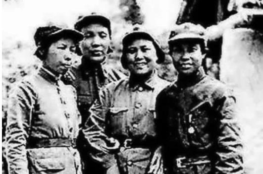迎百年 学党史 · 红都瑞金篇⑥ | 红星照耀苏区——中央苏区党的建设(图9) 迎百年 学党史 · 红都瑞金篇⑥ | 红星照耀苏区——中央苏区党的建设(图9)